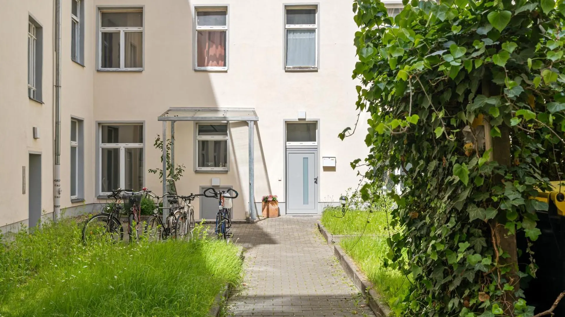 Appartamento Apt Dancing Queens Am Rosenthaler Platz Berlino